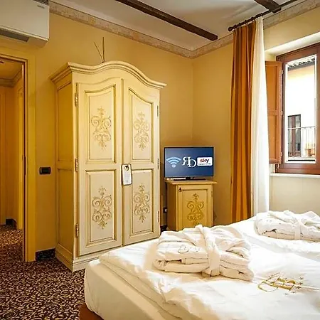 Hotel Relais Ducale & Pool