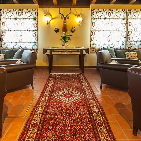 Relais Ducale & Pool 5* פסקוקוסטאנזו